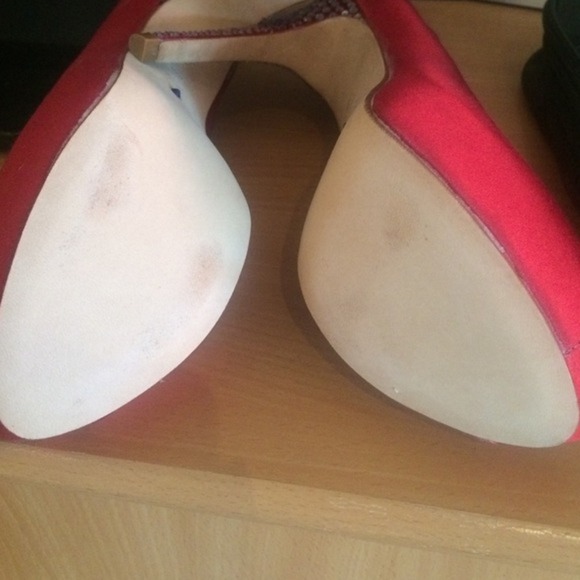 Never worn David tutera princess shoe dyed red! - Picture 4 of 4